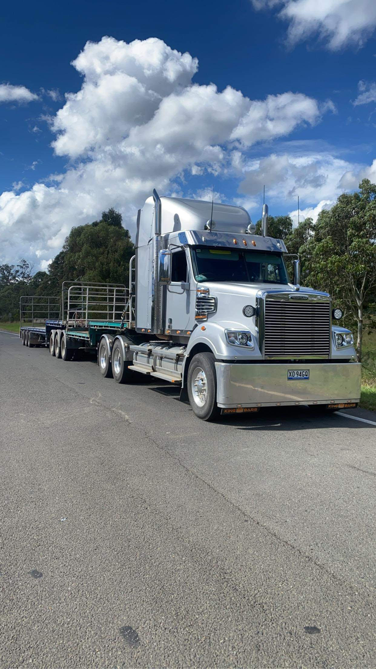 Quick Cargo truck in the process of being loaded for same day interstate freight transport